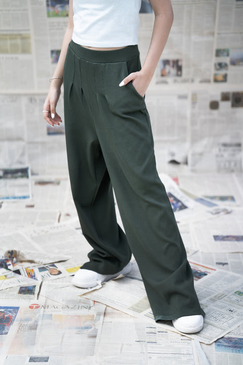 Moss Wide Leg Pleated Pants